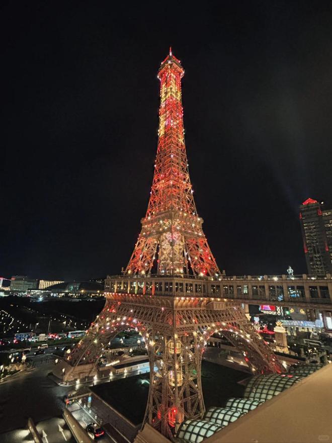 略:4天3晚自由行+当地导游服务新葡京娱乐港澳私人定制团四日游攻(图1) 略:4天3晚自由行+当地导游服务新葡京娱乐港澳私人定制团四日游攻(图1)